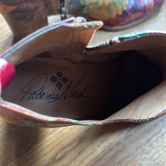 Patricia Nash Natasha booties - Picture 3 of 5